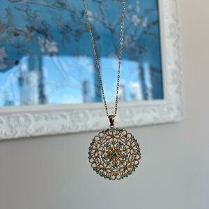Elegant Gold and Green Filigree Pendant Necklace